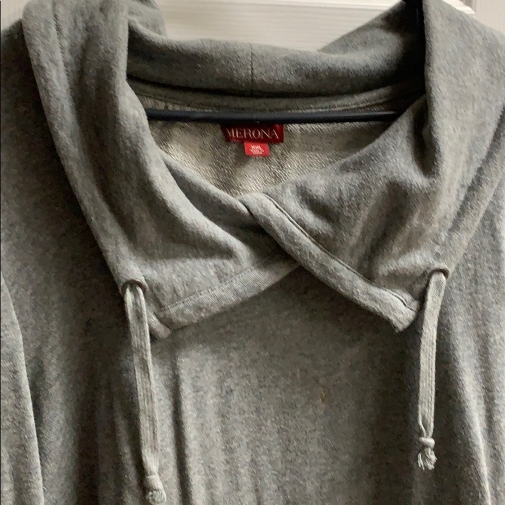 Sweater - Picture 2 of 3